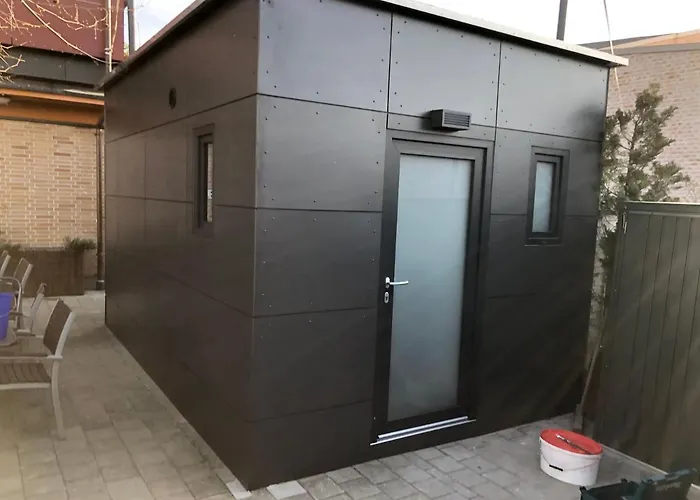 Tiny House Nike